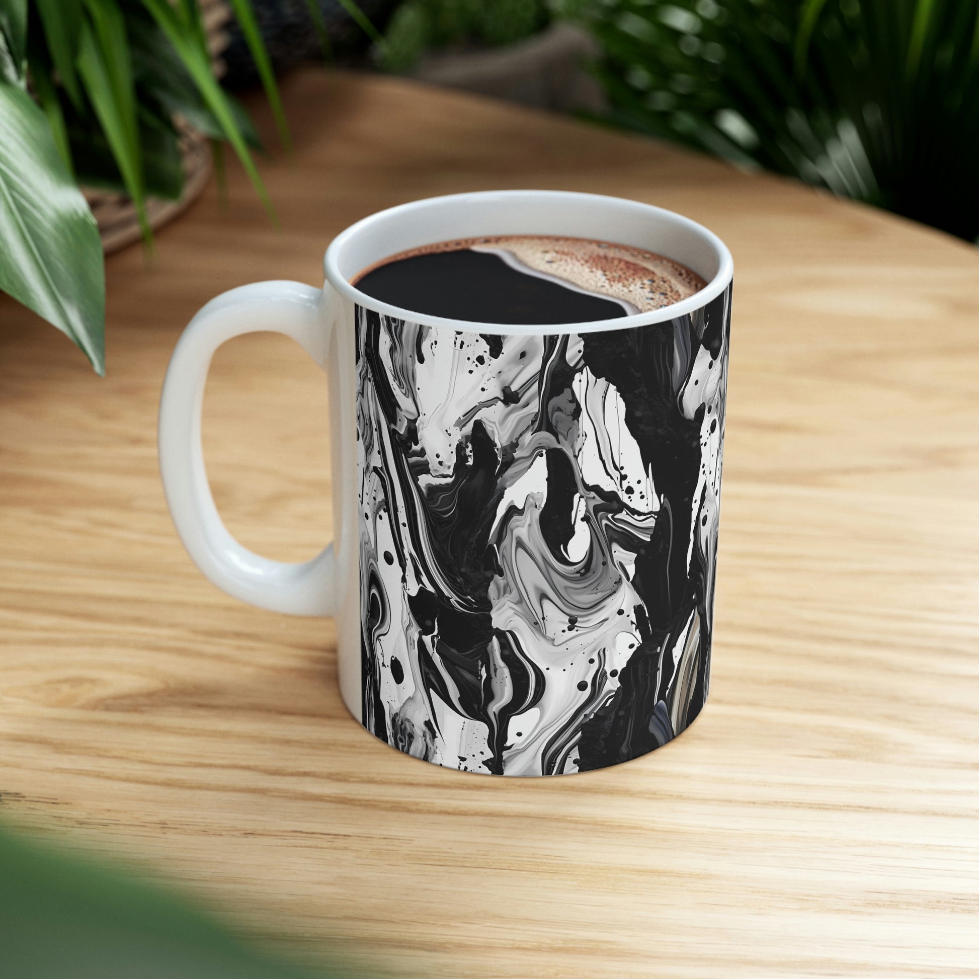 Black and White Marble Pattern Mug